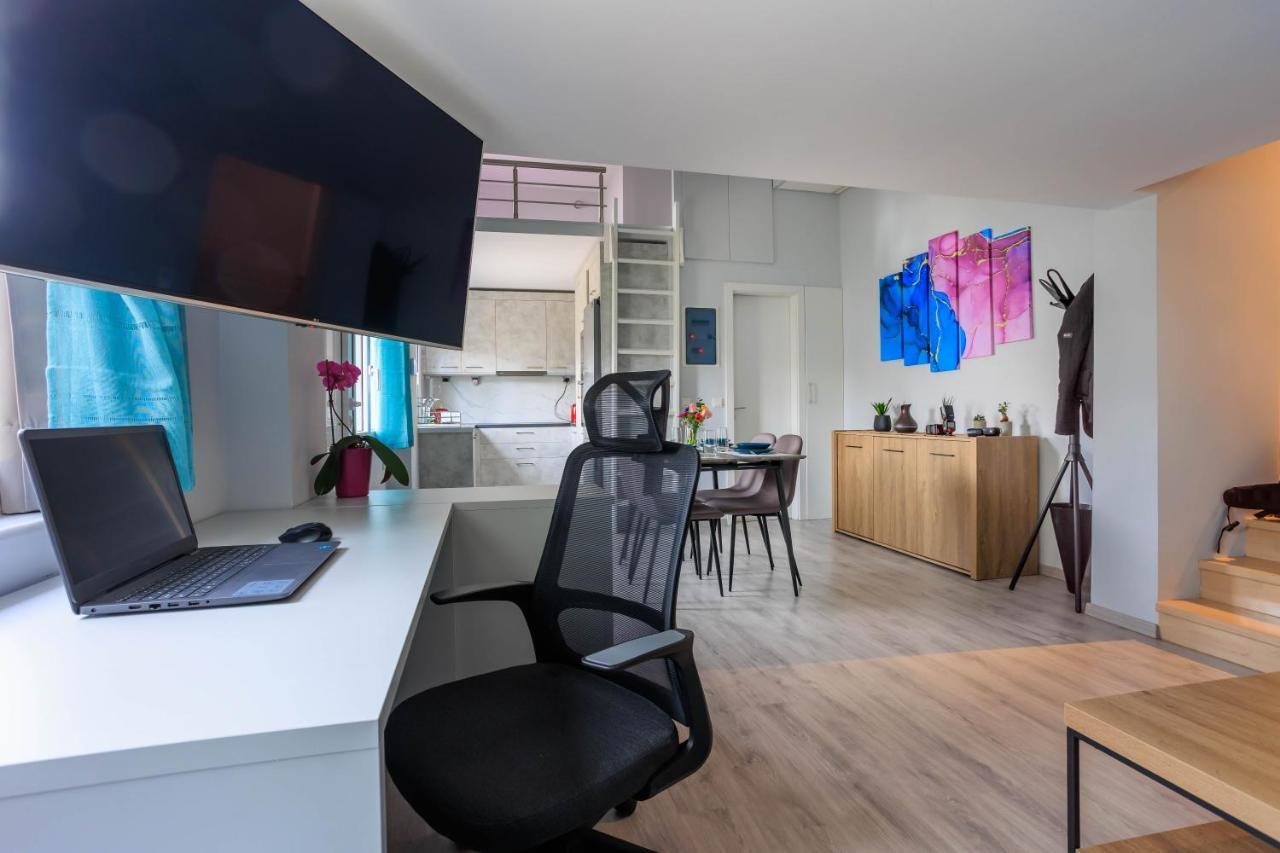 Electra Modern Apartment With Cozy Garden Ираклион Экстерьер фото