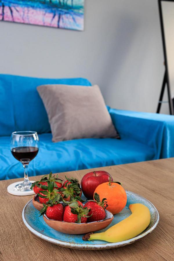 Electra Modern Apartment With Cozy Garden Ираклион Экстерьер фото